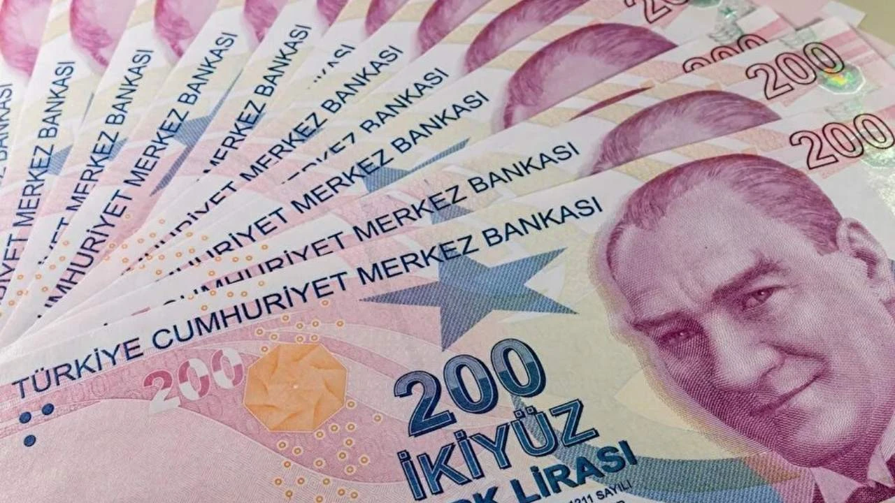 2,5 Milyon Emekliye Zam Farkı Ödemesi Bugün Yatırılıyor