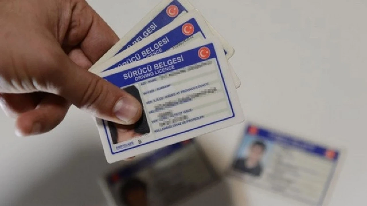 Eski tip ehliyetler için son çağrı: 31 Ekim son gün!