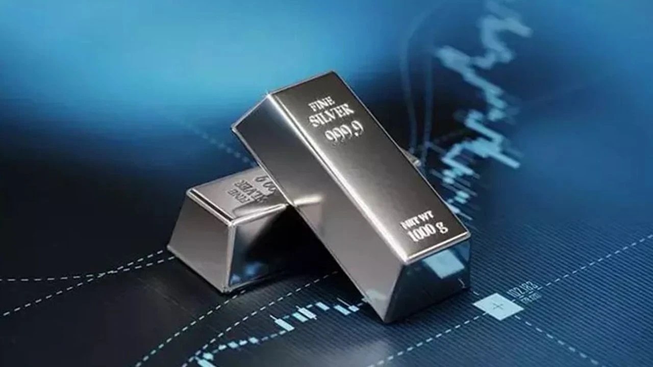 Gümüş parlıyor: 50 dolar rekoruna geri sayım