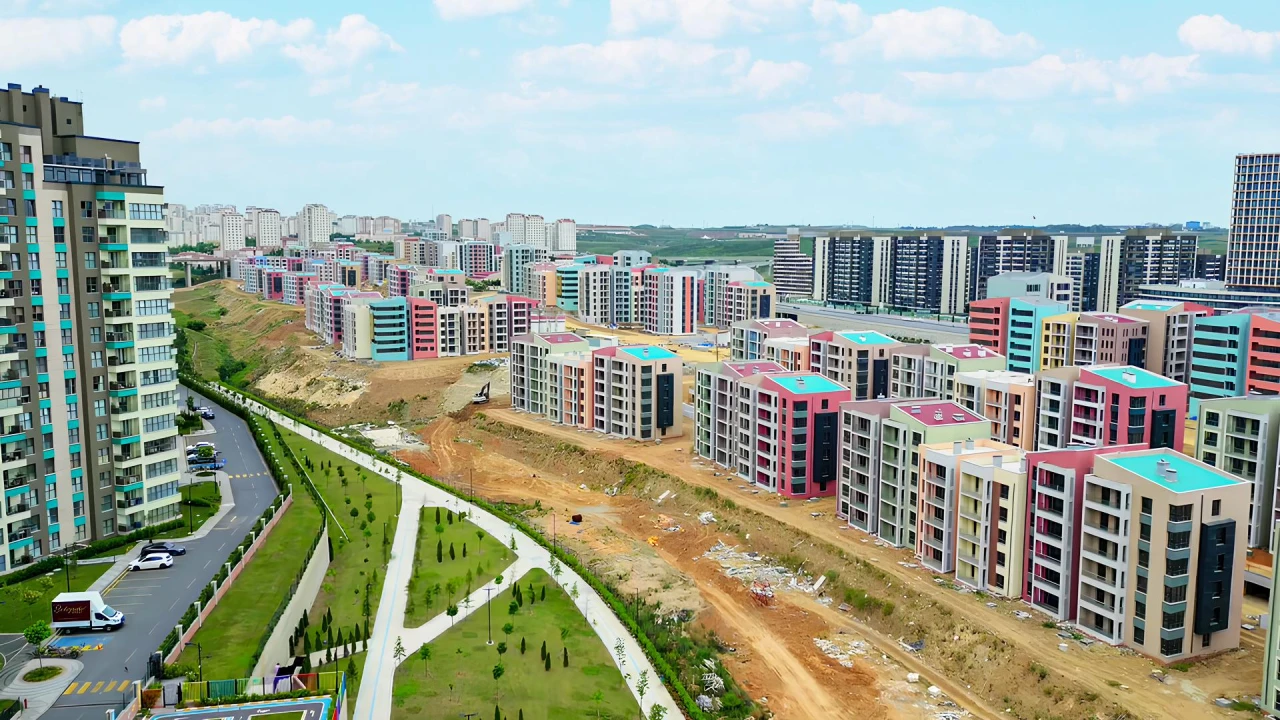 Kentsel Dönüşüm Başkanlığı 7 ilde konut ve iş yeri satışına çıkıyor