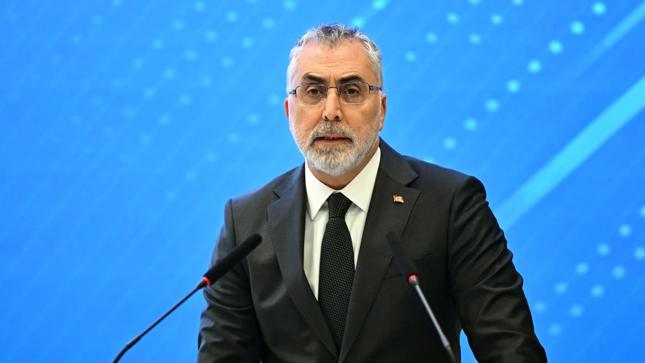 Bakan Işıkhan: İstihdamda tarihi başarılarımızı yenileyeceğiz