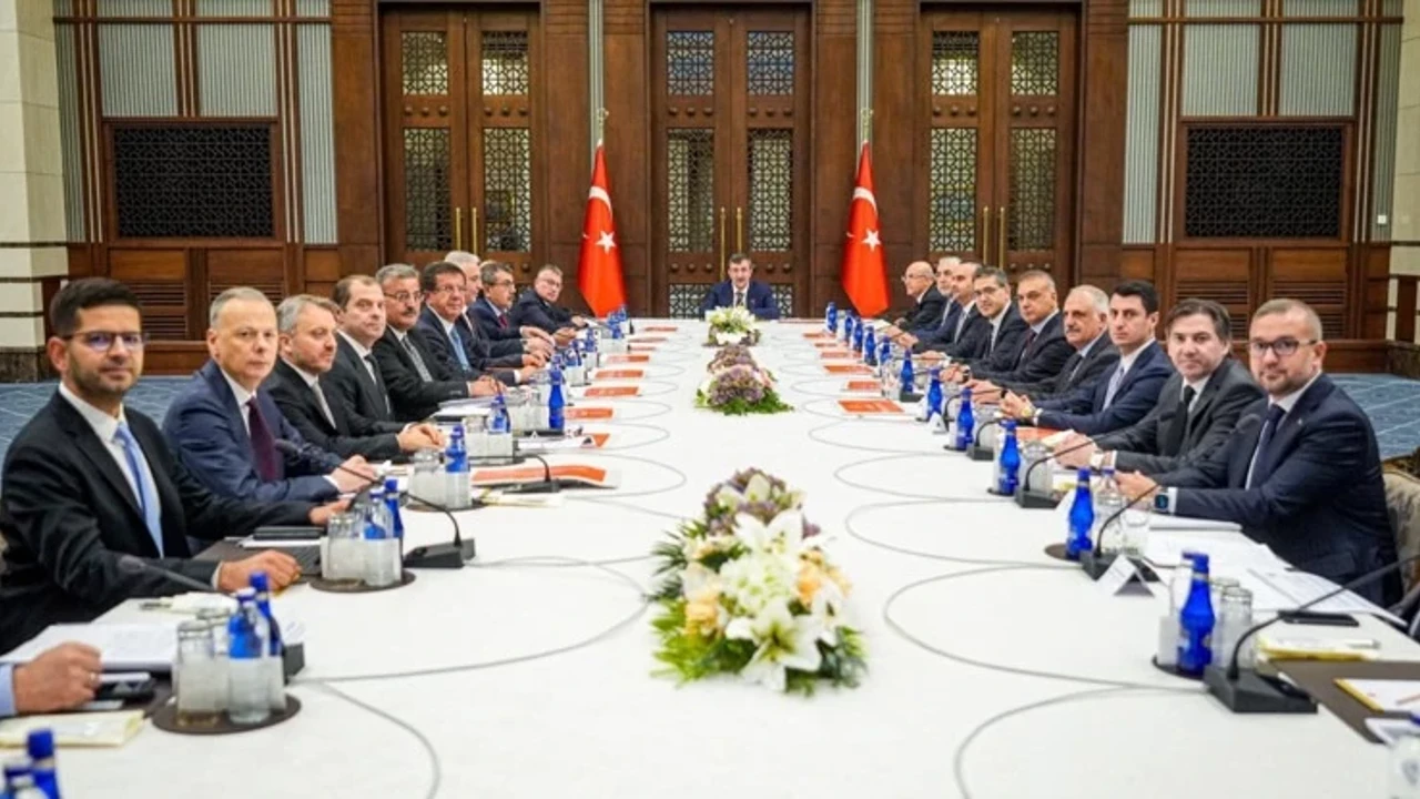 Ekonomi yönetimi Külliye’de toplandı: İstihdam ve ihracat masada