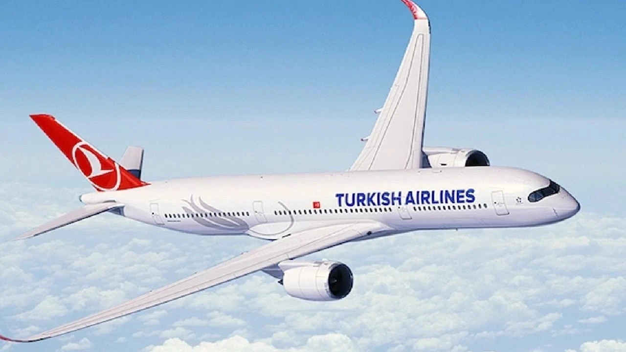 Uçak bileti fiyatları dibe vurdu: THY’den bin TL’lik fırsat!