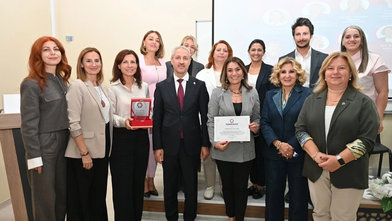 KAİSDER’den HMKÜ’ye 4 yeni dil laboratuvarı