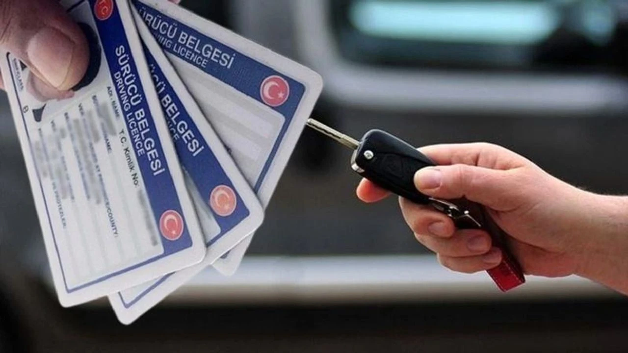 Ehliyetini yenilemeyen dikkat: 31 Ekim son gün!