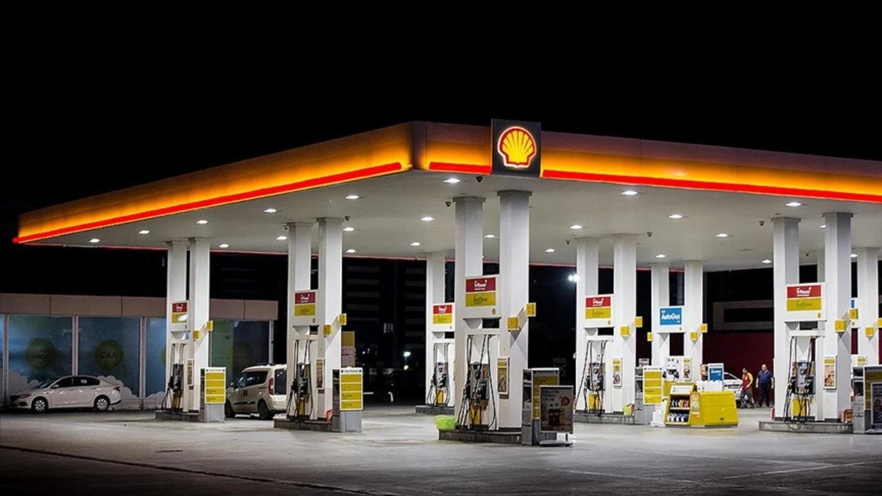 Shell Türkiye’den çekildi: Havalimanı yakıtları artık THY Opet’te