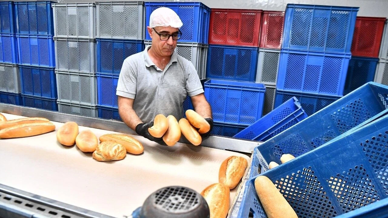 İzmir’de halk ekmek fiyatlarında sürpriz karar