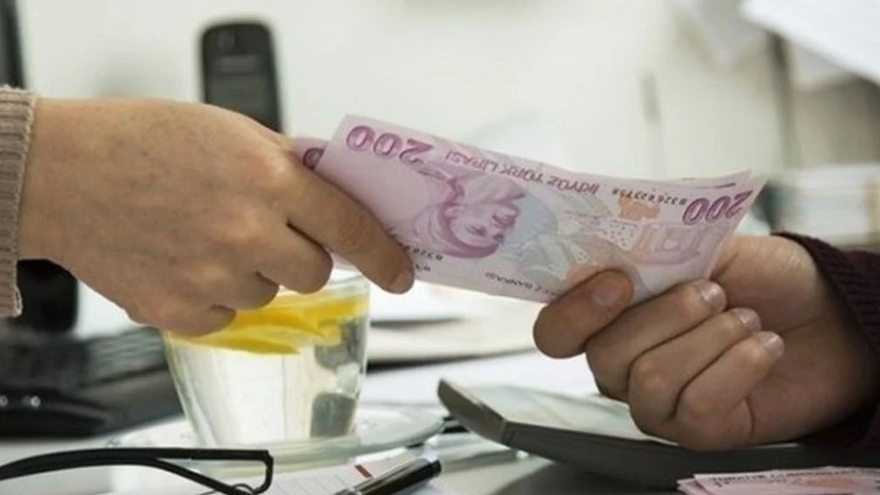 Borçlar yığıldı, devler de vade uzatma peşinde