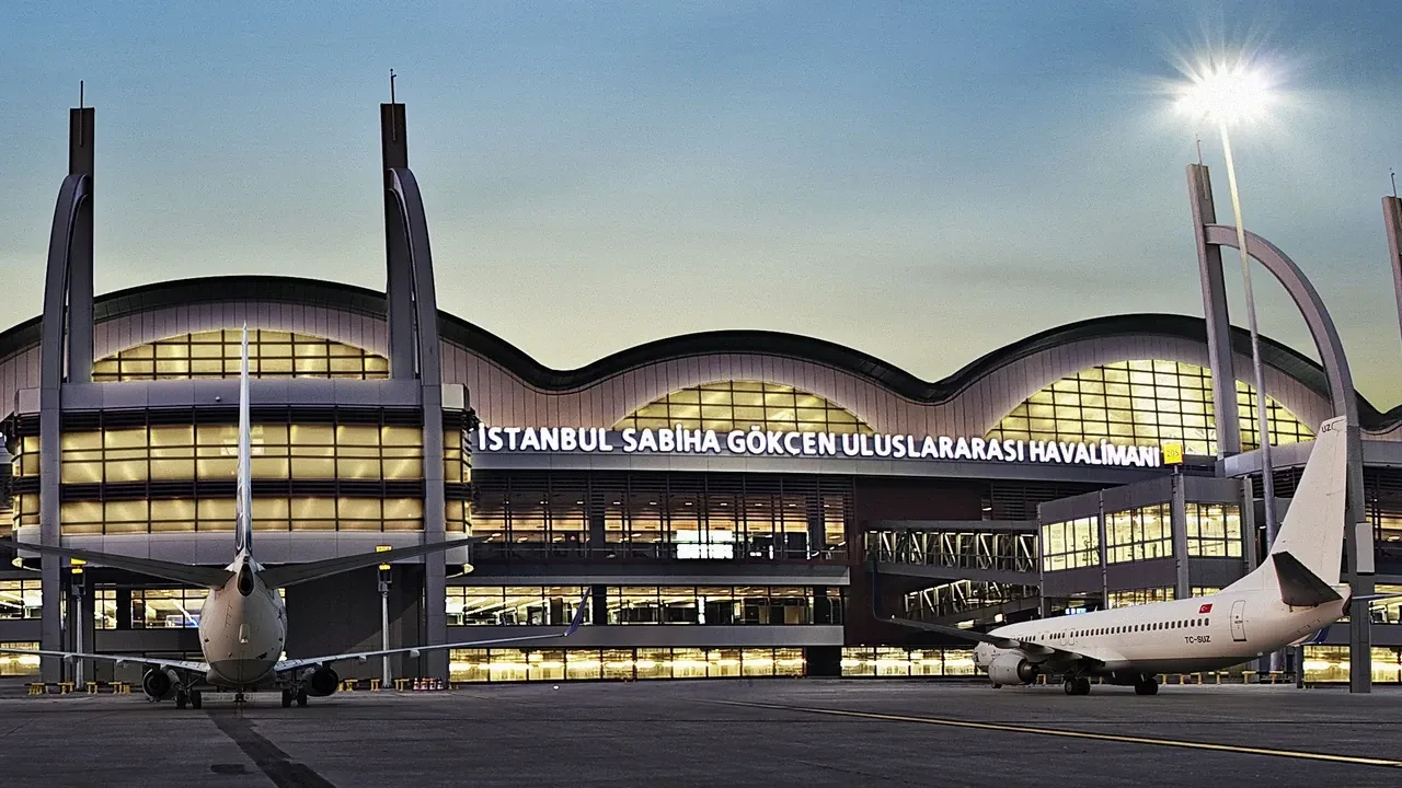 Sabiha Gökçen’de Biniş Kartı Doğrulama Sistemi devrede