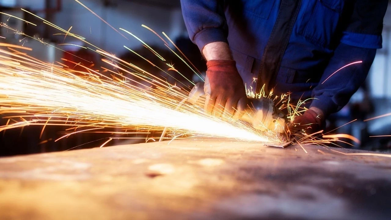 AYM’den tarihi karar: Toplu iş sözleşmesinden dışlanan işçiye ‘hak ihlali’