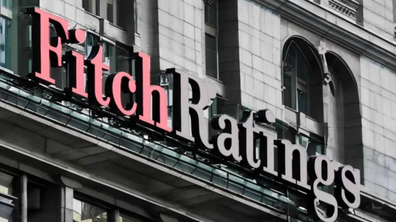 Fitch altı Türk bankasına yatırım yapılabilir notu verdi