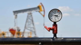 Petrol piyasasında dengeler tersine döndü: WTI, Brent’i aştı