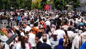 Türkiye'ye göç arttı, yurt dışına çıkış azaldı