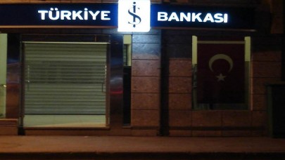 Acil Para Lazım Diyenlere İş Bankası Anında Kredi Hazır!