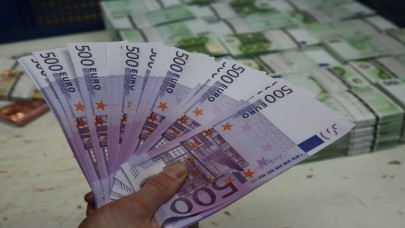 Elde Kalan 500 Euro Değiştirme! Unutulan 500 Euro!