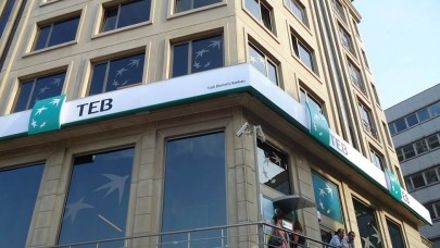 TEB Banka Kartı İle Yurtdışı ATM Ücretsiz Para Çekimi