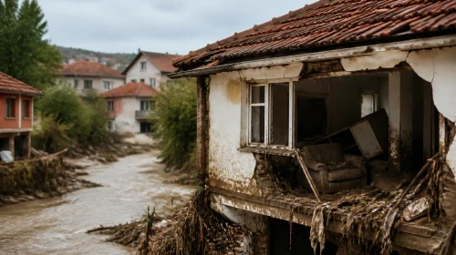 İstanbul'da sel hasarı: 2 bin ev zarar gördü