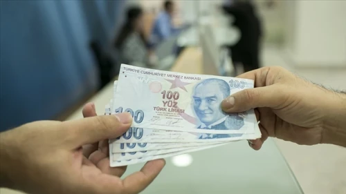 Bürokratlara 30 bin TL zam düzenlemesi gündemden çıkarıldı