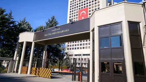 Hazine yarın üç ayrı borçlanma ihalesine çıkıyor