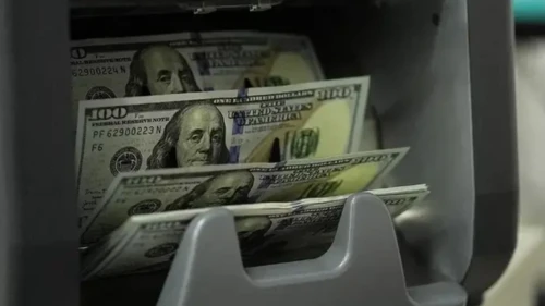 Dolar/TL'de yeni zirve: Fed beklentileri kuru yukarı taşıdı