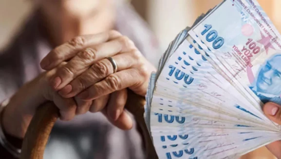 Evde bakım yardımları hesaplara yatırılmaya başlandı