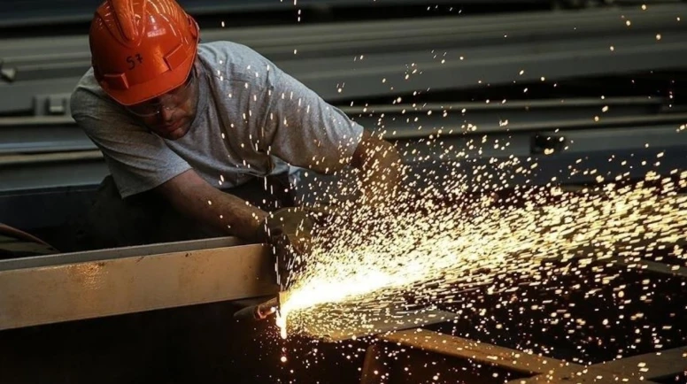 İmalat PMI sert geriledi: Sanayide daralma hızlandı